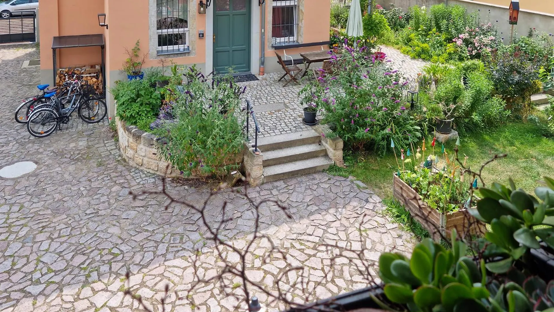Apartment Ferienwohnung Dein Zuhause In Der Ferne - Der Gute Ton Dresden